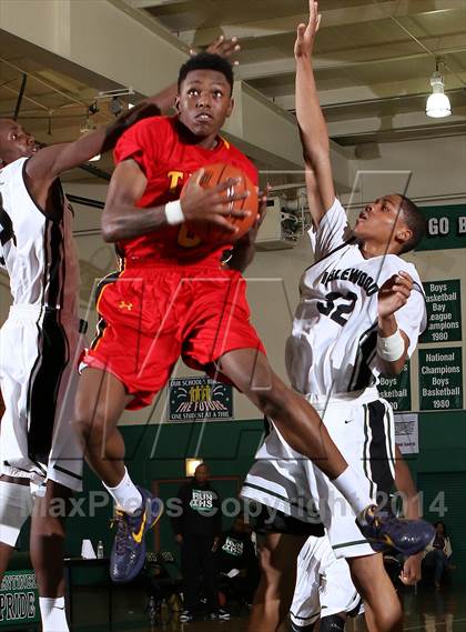Thumbnail 3 in Taft vs. Inglewood (Paul Pierce Classic)  photogallery.