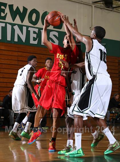 Thumbnail 2 in Taft vs. Inglewood (Paul Pierce Classic)  photogallery.