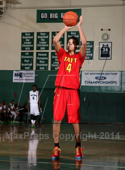 Thumbnail 1 in Taft vs. Inglewood (Paul Pierce Classic)  photogallery.