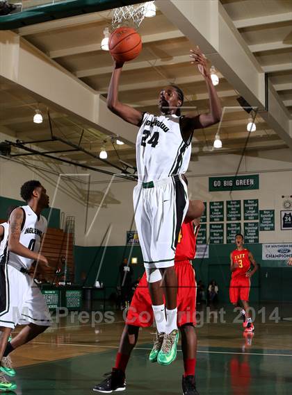 Thumbnail 2 in Taft vs. Inglewood (Paul Pierce Classic)  photogallery.