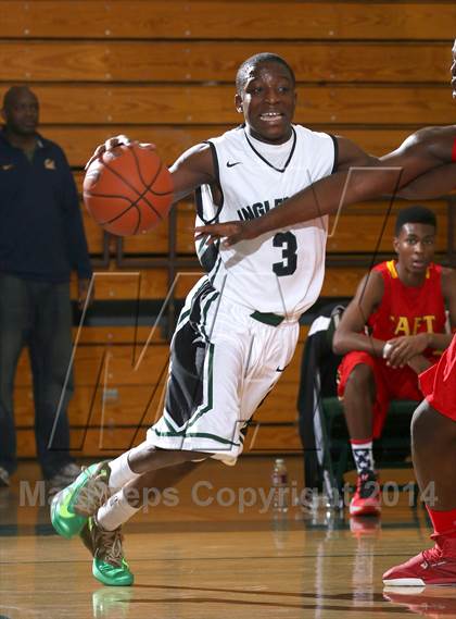 Thumbnail 2 in Taft vs. Inglewood (Paul Pierce Classic)  photogallery.