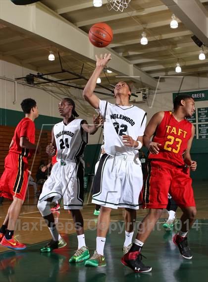 Thumbnail 1 in Taft vs. Inglewood (Paul Pierce Classic)  photogallery.