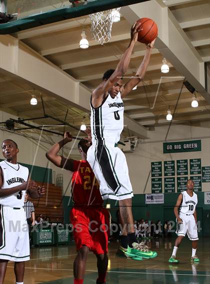 Thumbnail 2 in Taft vs. Inglewood (Paul Pierce Classic)  photogallery.