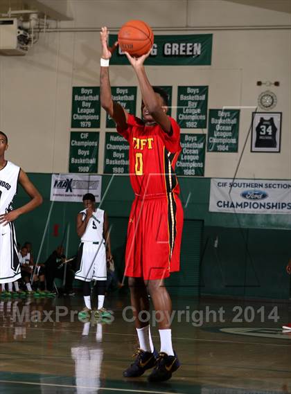 Thumbnail 3 in Taft vs. Inglewood (Paul Pierce Classic)  photogallery.
