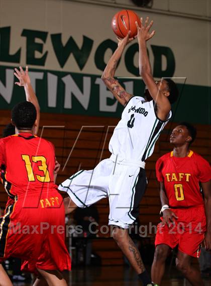 Thumbnail 2 in Taft vs. Inglewood (Paul Pierce Classic)  photogallery.
