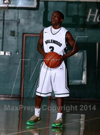 Thumbnail 3 in Taft vs. Inglewood (Paul Pierce Classic)  photogallery.