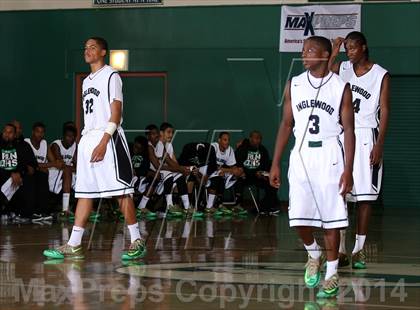 Thumbnail 2 in Taft vs. Inglewood (Paul Pierce Classic)  photogallery.