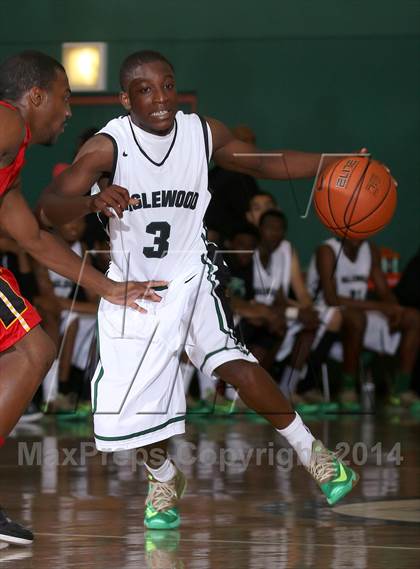 Thumbnail 3 in Taft vs. Inglewood (Paul Pierce Classic)  photogallery.