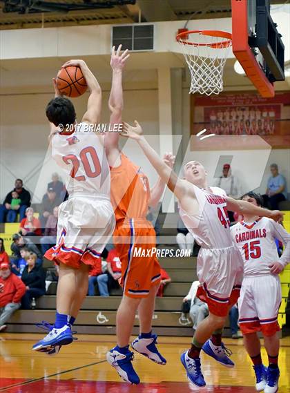 Thumbnail 1 in Cisne vs Woodlawn photogallery.