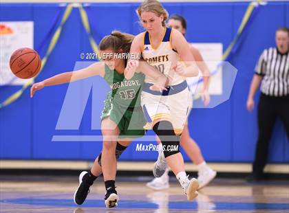 Thumbnail 3 in Mogadore @ Coventry photogallery.