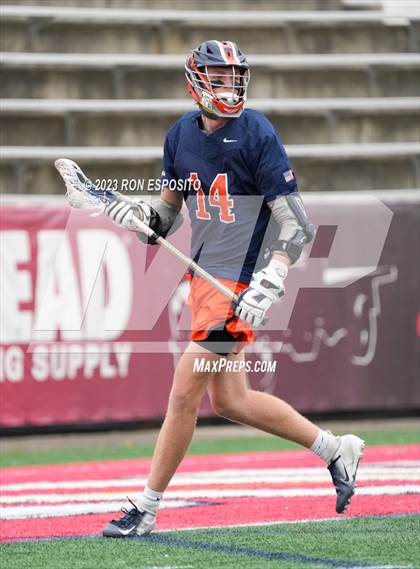 Thumbnail 1 in Manhasset vs. Shoreham-Wading River (NYSPHSAA Class C Regional) photogallery.