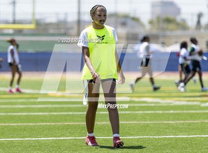 Thumbnail 3 in Orange Lutheran@Long Beach Poly (Scrimmage) photogallery.