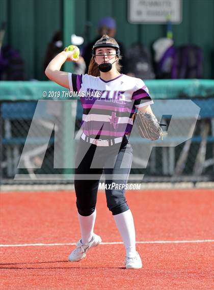 Thumbnail 2 in Azle vs Wylie (Brock Tournament) photogallery.