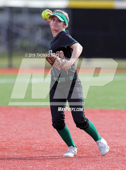 Thumbnail 1 in Azle vs Wylie (Brock Tournament) photogallery.