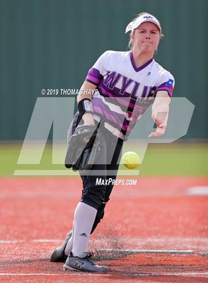 Thumbnail 1 in Azle vs Wylie (Brock Tournament) photogallery.