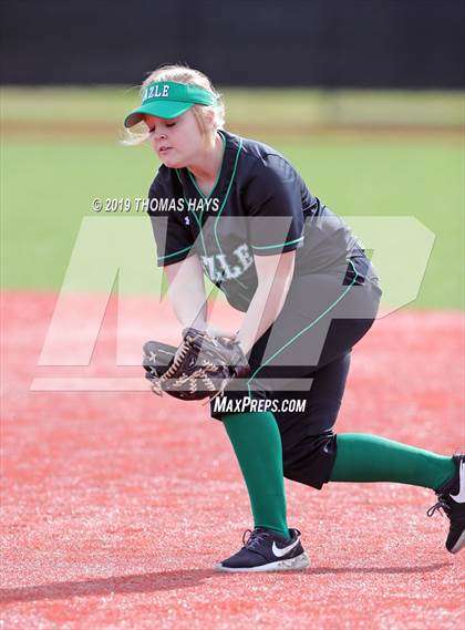 Thumbnail 2 in Azle vs Wylie (Brock Tournament) photogallery.