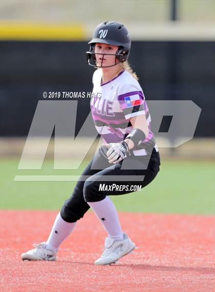 Thumbnail 1 in Azle vs Wylie (Brock Tournament) photogallery.