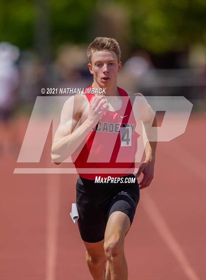 Thumbnail 3 in NMAA 4A Track and Field Championships photogallery.