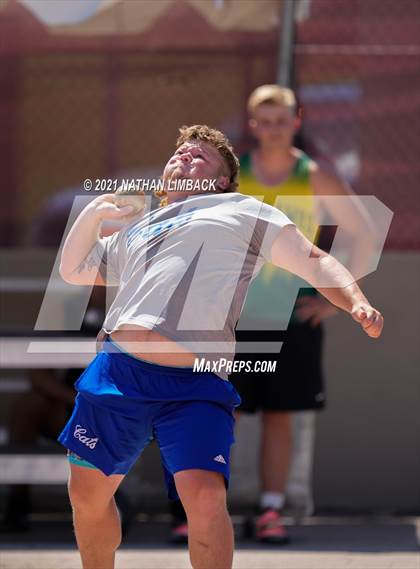 Thumbnail 1 in NMAA 4A Track and Field Championships photogallery.