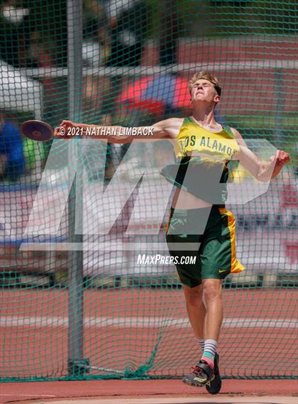 Thumbnail 1 in NMAA 4A Track and Field Championships photogallery.