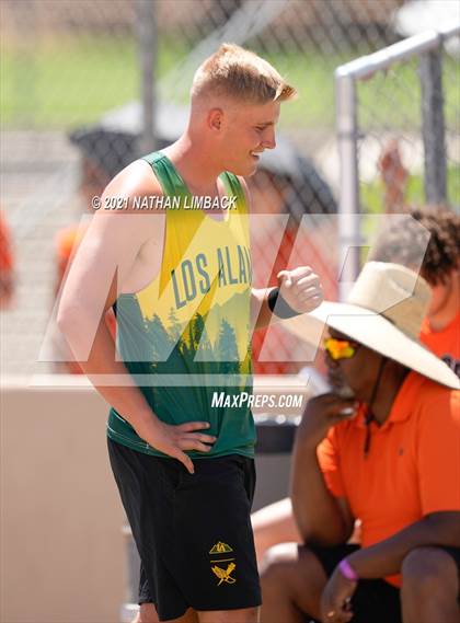 Thumbnail 2 in NMAA 4A Track and Field Championships photogallery.