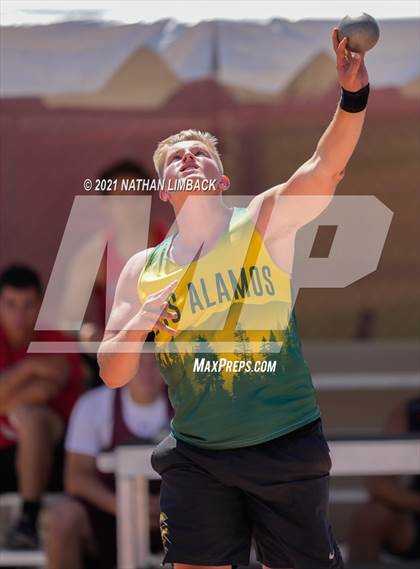 Thumbnail 1 in NMAA 4A Track and Field Championships photogallery.