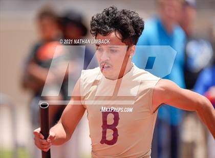 Thumbnail 3 in NMAA 4A Track and Field Championships photogallery.