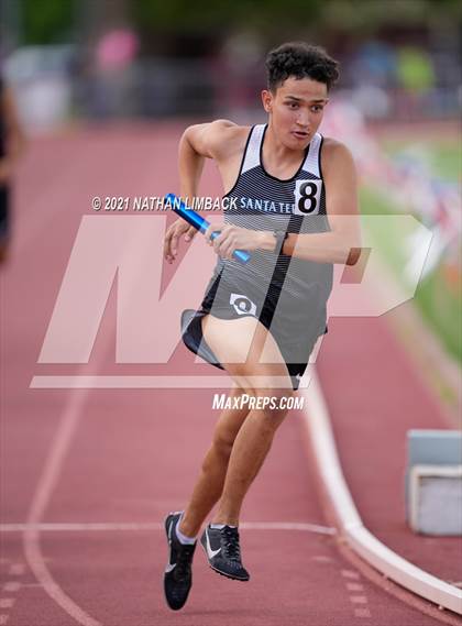 Thumbnail 2 in NMAA 4A Track and Field Championships photogallery.