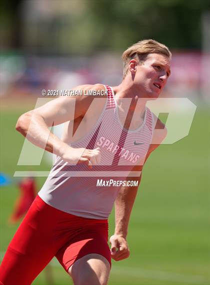 Thumbnail 1 in NMAA 4A Track and Field Championships photogallery.