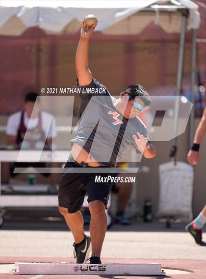Thumbnail 2 in NMAA 4A Track and Field Championships photogallery.