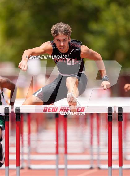 Thumbnail 3 in NMAA 4A Track and Field Championships photogallery.