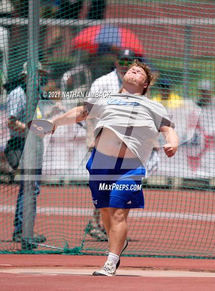 Thumbnail 3 in NMAA 4A Track and Field Championships photogallery.