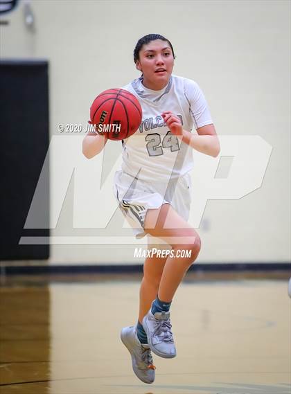 Thumbnail 2 in Deming @ Volcano Vista (NMAA 5A 1st. Round) photogallery.