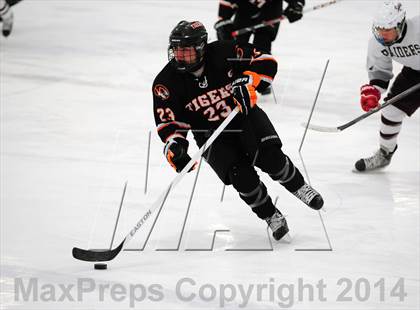 Thumbnail 1 in White Plains @ Scarsdale photogallery.