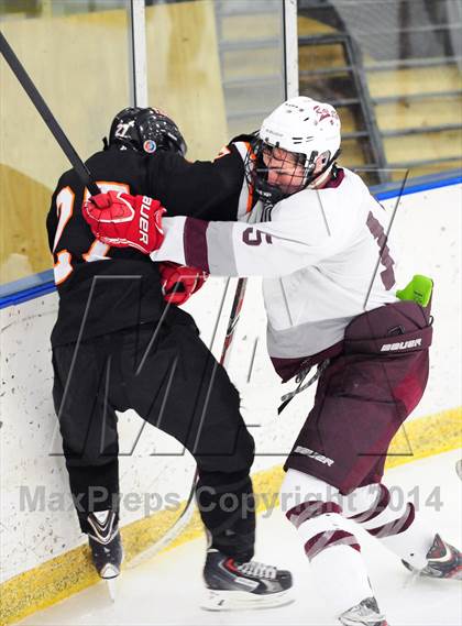 Thumbnail 3 in White Plains @ Scarsdale photogallery.