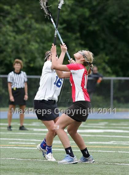Thumbnail 2 in Glastonbury vs. Greenwich (CIAC Class L Final) photogallery.