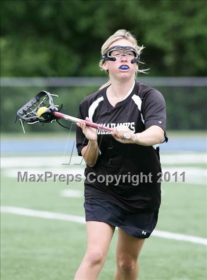 Thumbnail 3 in Glastonbury vs. Greenwich (CIAC Class L Final) photogallery.