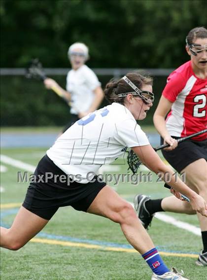 Thumbnail 3 in Glastonbury vs. Greenwich (CIAC Class L Final) photogallery.