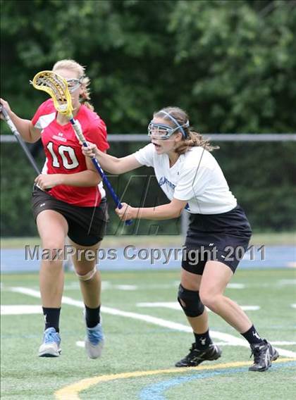 Thumbnail 3 in Glastonbury vs. Greenwich (CIAC Class L Final) photogallery.