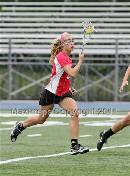 Thumbnail 2 in Glastonbury vs. Greenwich (CIAC Class L Final) photogallery.