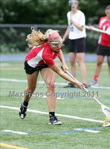 Thumbnail 3 in Glastonbury vs. Greenwich (CIAC Class L Final) photogallery.
