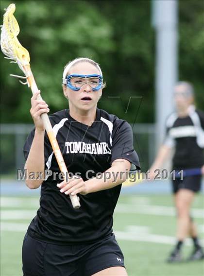 Thumbnail 1 in Glastonbury vs. Greenwich (CIAC Class L Final) photogallery.