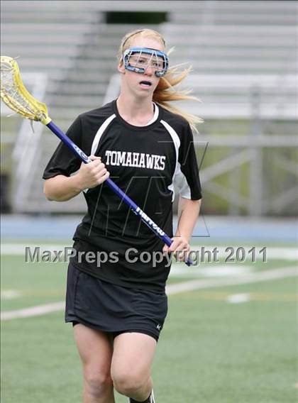 Thumbnail 2 in Glastonbury vs. Greenwich (CIAC Class L Final) photogallery.