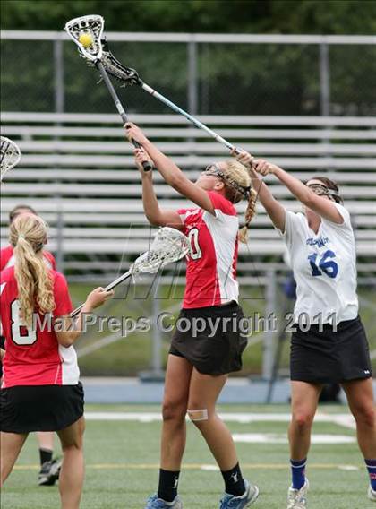Thumbnail 2 in Glastonbury vs. Greenwich (CIAC Class L Final) photogallery.
