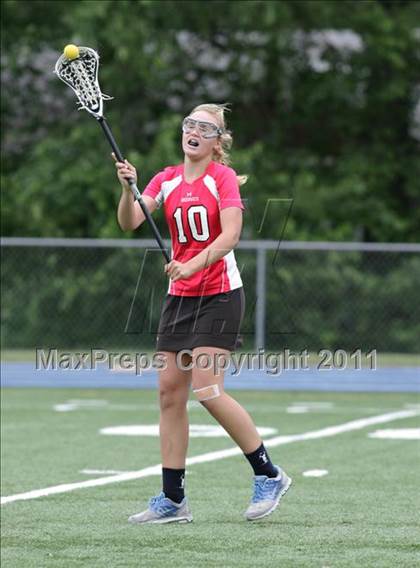 Thumbnail 2 in Glastonbury vs. Greenwich (CIAC Class L Final) photogallery.