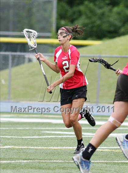 Thumbnail 3 in Glastonbury vs. Greenwich (CIAC Class L Final) photogallery.