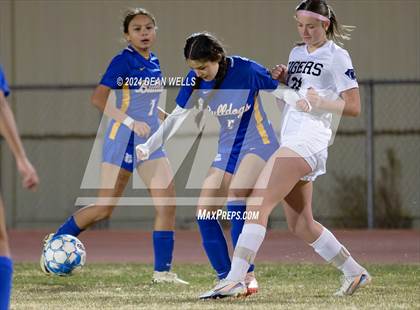 Thumbnail 3 in Kingman Academy @ Kingman photogallery.