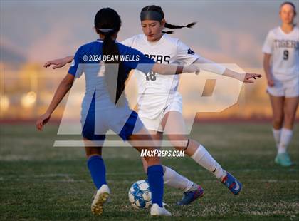 Thumbnail 3 in Kingman Academy @ Kingman photogallery.