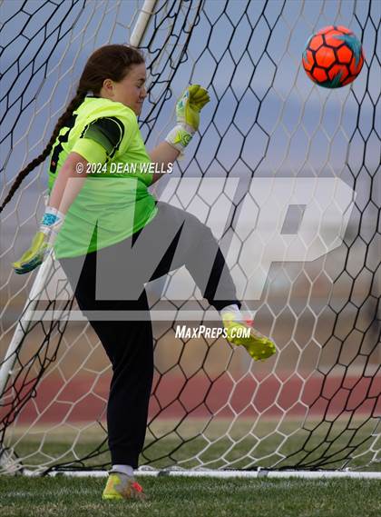 Thumbnail 3 in Kingman Academy @ Kingman photogallery.