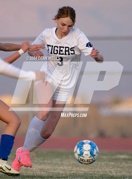 Thumbnail 3 in Kingman Academy @ Kingman photogallery.